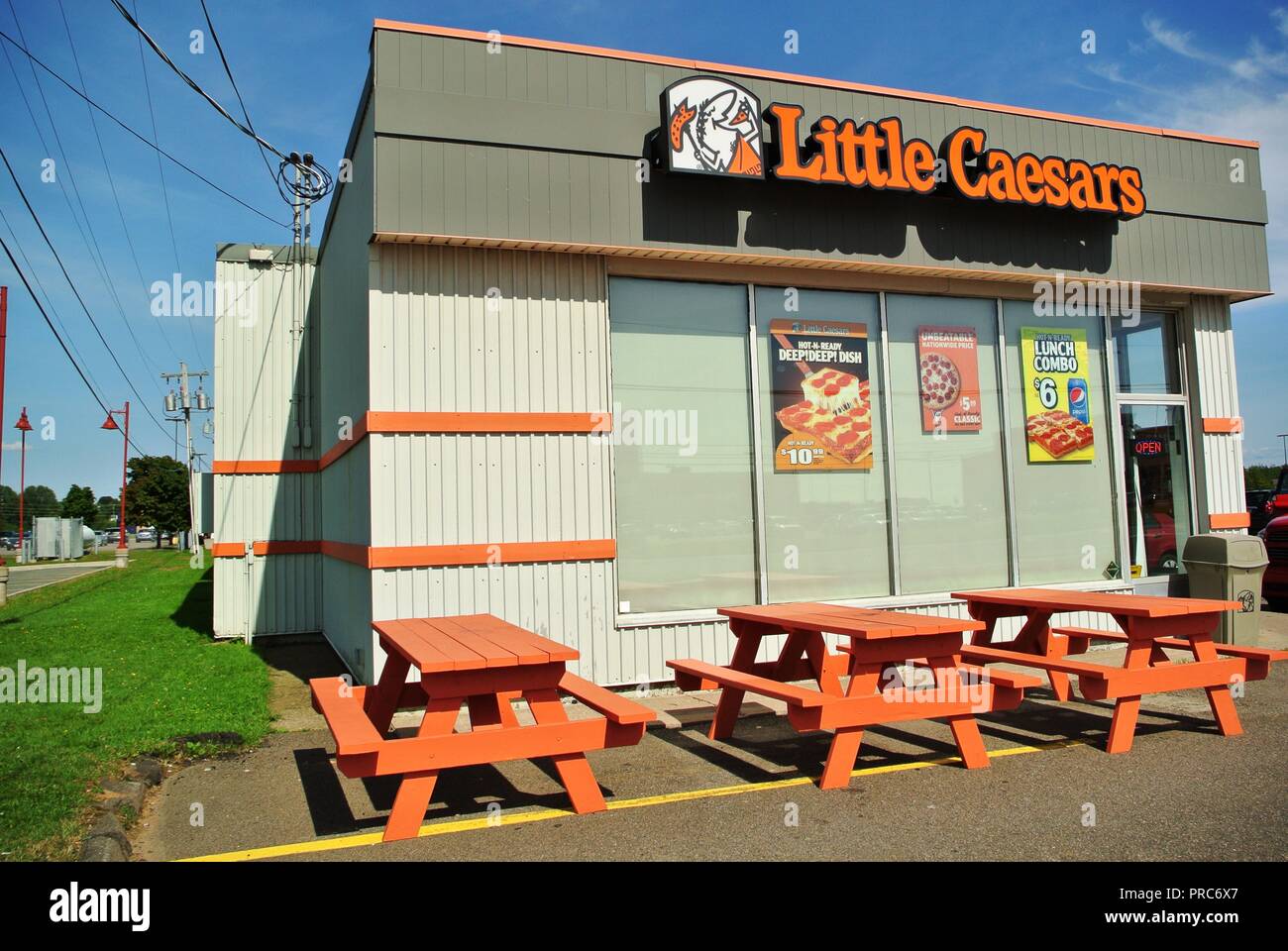 Restaurant Little Caesars, pizzeria extérieure, un restaurant en chaîne à Charlottetown, Île-du-Prince-Édouard, Canada Banque D'Images