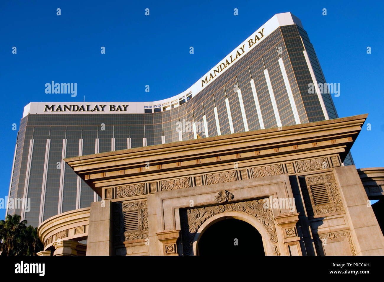 Las Vegas,Nord, 2 octobre,2011. Le Mandalay Bay Hotel and Casino. Credit:Mario Beauregard/Alamy Live News Banque D'Images