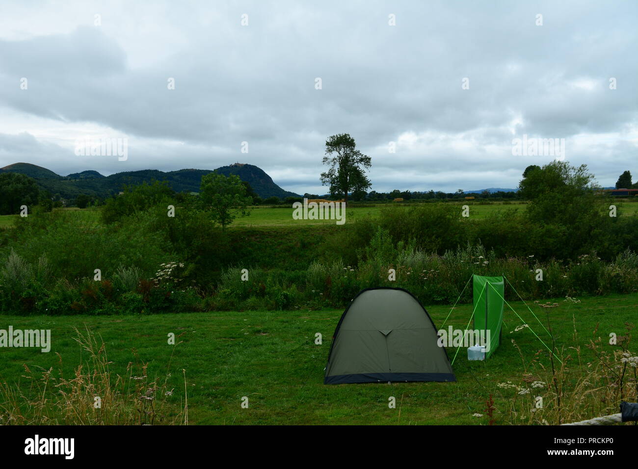 Camping sauvage entre l'Angleterre et au Pays de Galles (frontière) Banque D'Images