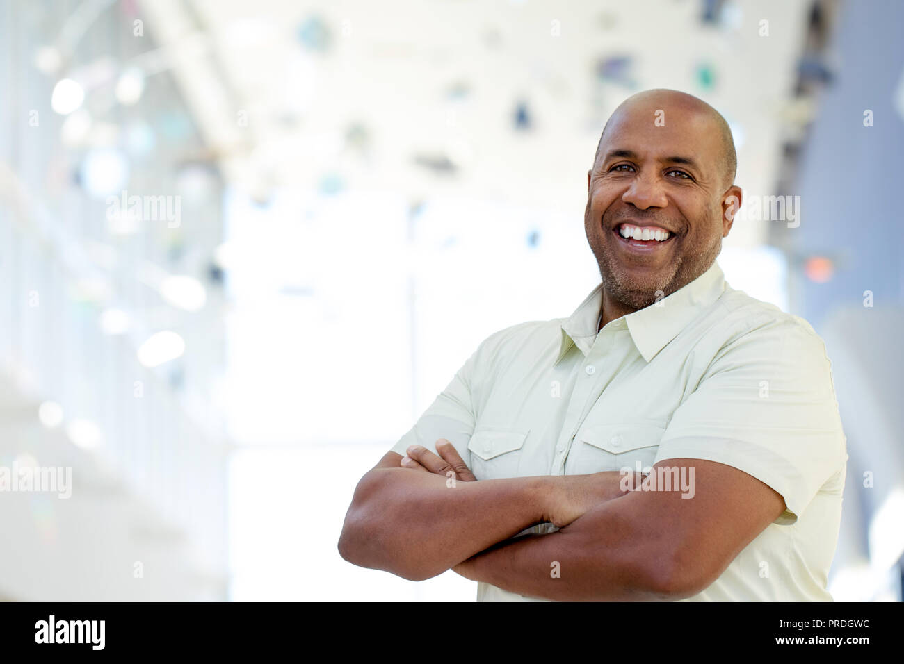 African American man smiling. Banque D'Images