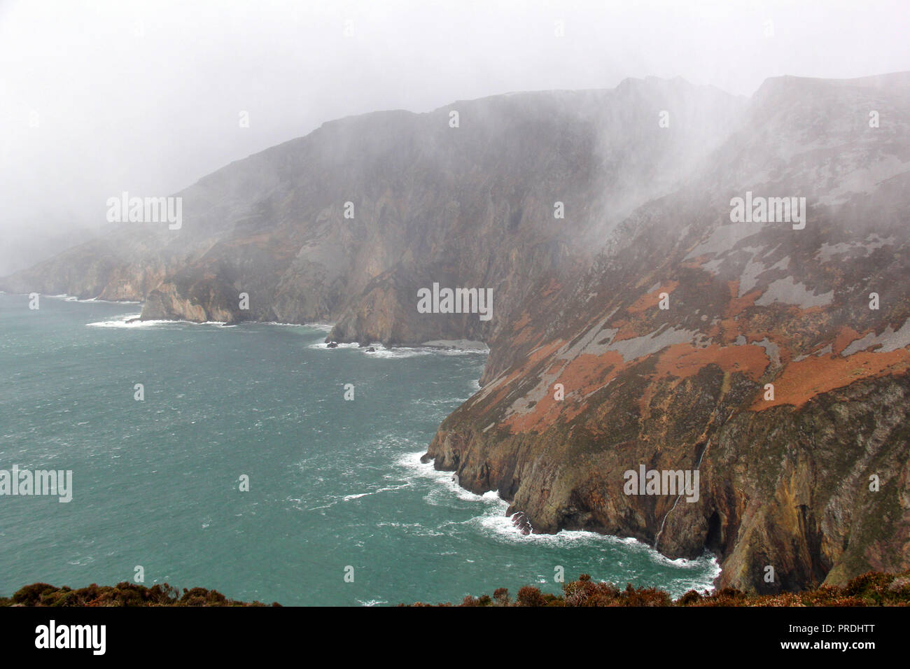 Foggy Mountain en Irlande Banque D'Images