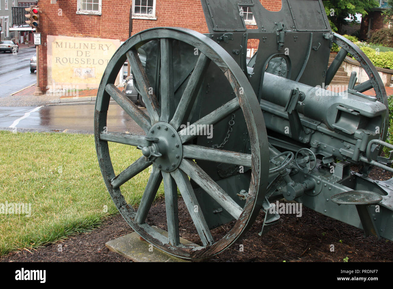 Canon de la Guerre civile exposé dans le centre-ville de Lexington, Virginie, États-Unis Banque D'Images