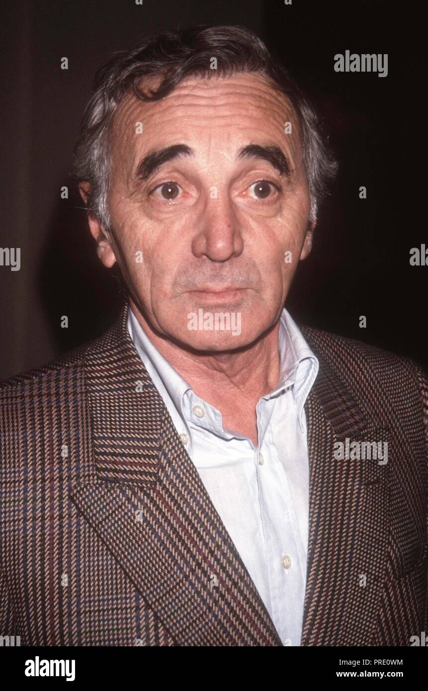 ***PHOTO*** légendaire crooner Français, Charles Aznavour meurt à 94. Charles Aznavour 1991 Photo par Adam Scull/PHOTOlink.net MediaPunch / Banque D'Images