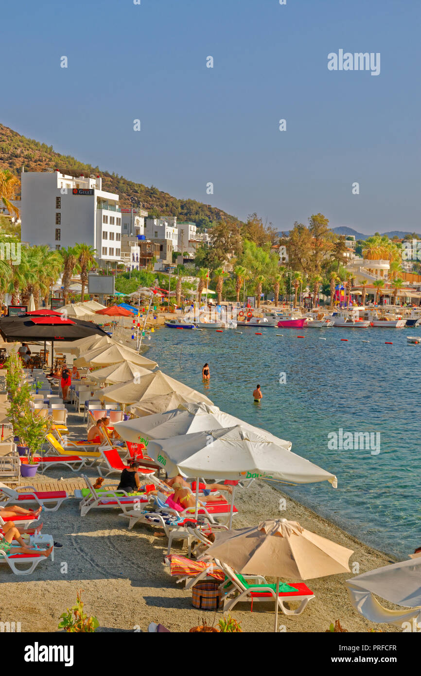 Sur le front de mer de Bodrum à East Bay ville de Bodrum, Province de Mugla, Turquie. Banque D'Images