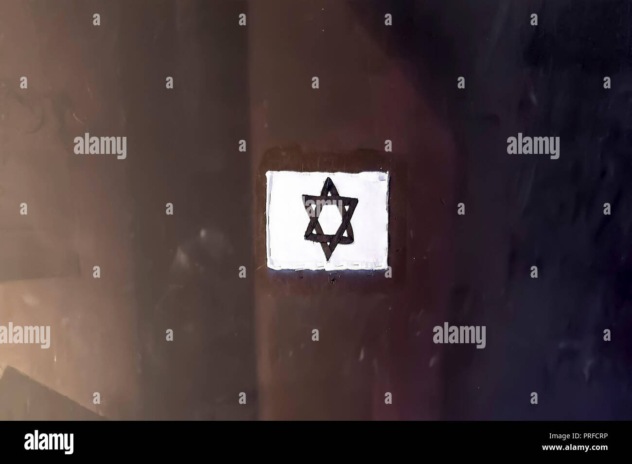 Épaule étoile de David dans des camps de concentration en Allemagne. Badge juif Banque D'Images