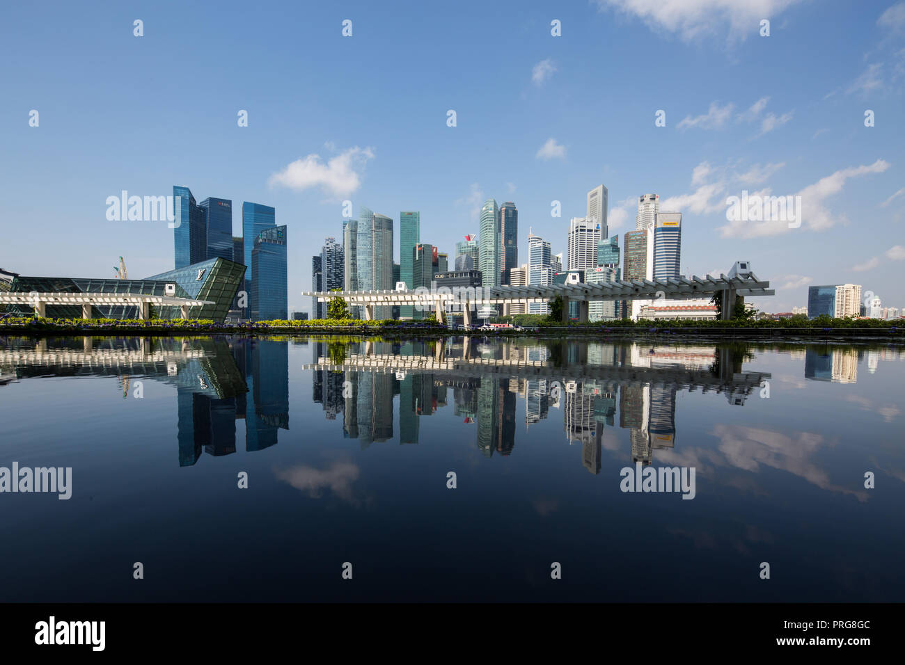 Vue panoramique sur le quartier central des affaires de Singapour. Banque D'Images