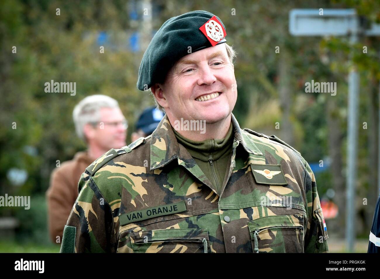 Zoutkamp, Pays-Bas. 09Th Oct, 2018. Le roi Willem-Alexander des Pays-Bas à la Willem Lodewijk van Nassaukazerne à Zoutkamp, le 02 octobre 2018, pour une workvisit aux Services de police de l'UE (formation EUPST Crédit : Albert Nieboer/ Pays-Bas OUT/Point de vue OUT |/dpa/Alamy Live News Banque D'Images