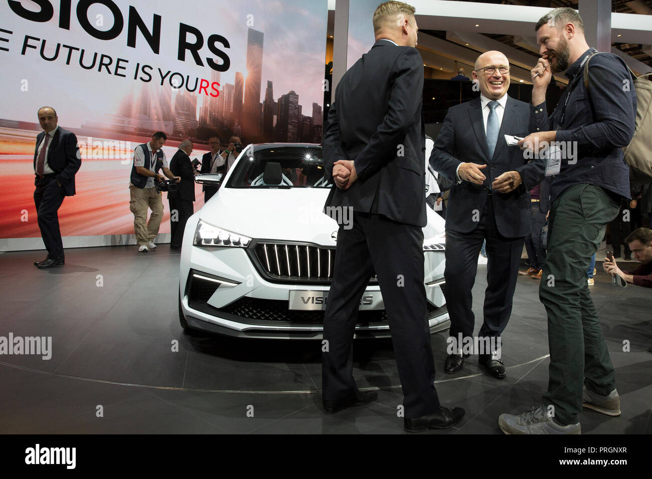 Paris, France. 2 octobre, 2018. Mondial de l'Automobile de Paris 2018 a ouvert ses portes à la presse le 2 octobre. Principaux constructeurs automobiles ont donné les organisateurs de presse pour dévoiler la dernière de nouveaux produits. Credit : Paul-Marie Guyon/Alamy Live News Banque D'Images