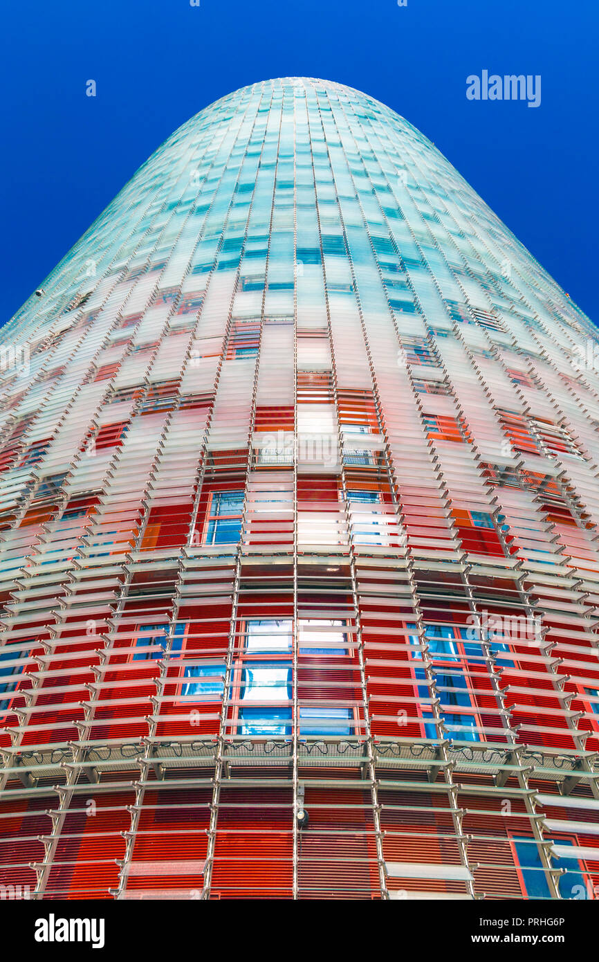 Torre Agbar (anciennement Glòries) gratte-ciel de Barcelone, Catalogne, Espagne Banque D'Images