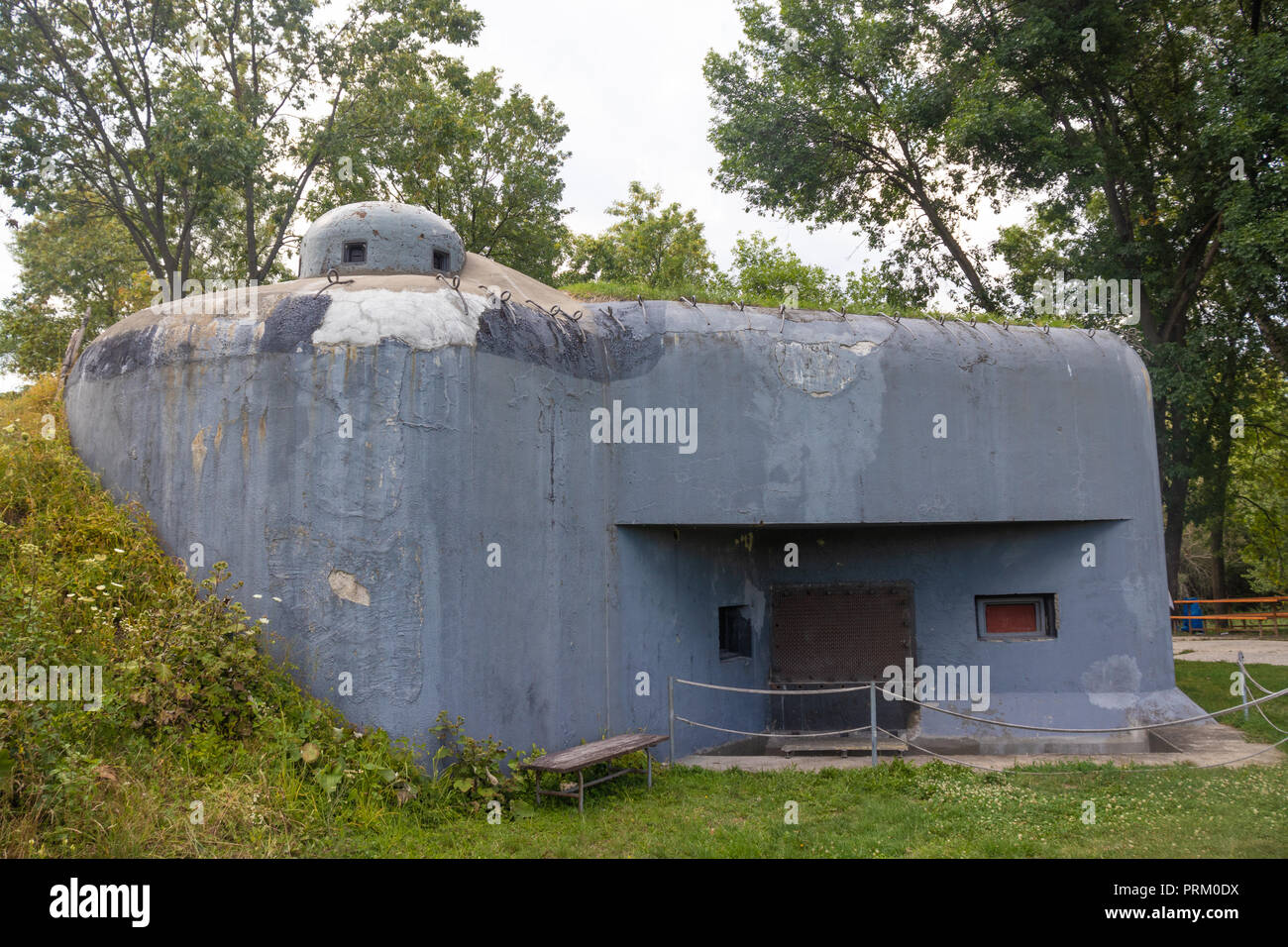 Un vieux bunker près de la capitale slovaque de Bratislava. Banque D'Images