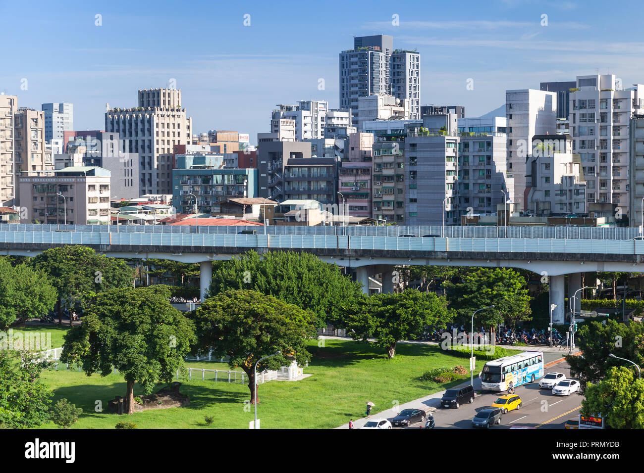 Taipei, Taiwan - le 4 septembre 2018 : paysage urbain de la ville de Taipei moderne, vue aérienne à sunny day Banque D'Images