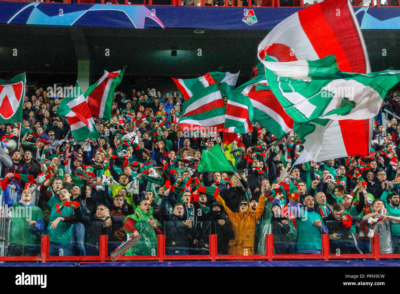 Moscou, Russie. 3 octobre, 2018. Ligue des Champions : le Lokomotiv Moscou v Schalke 04. Fans de crédit : le Lokomotiv Moscou Alex Cavendish/Alamy Live News Banque D'Images