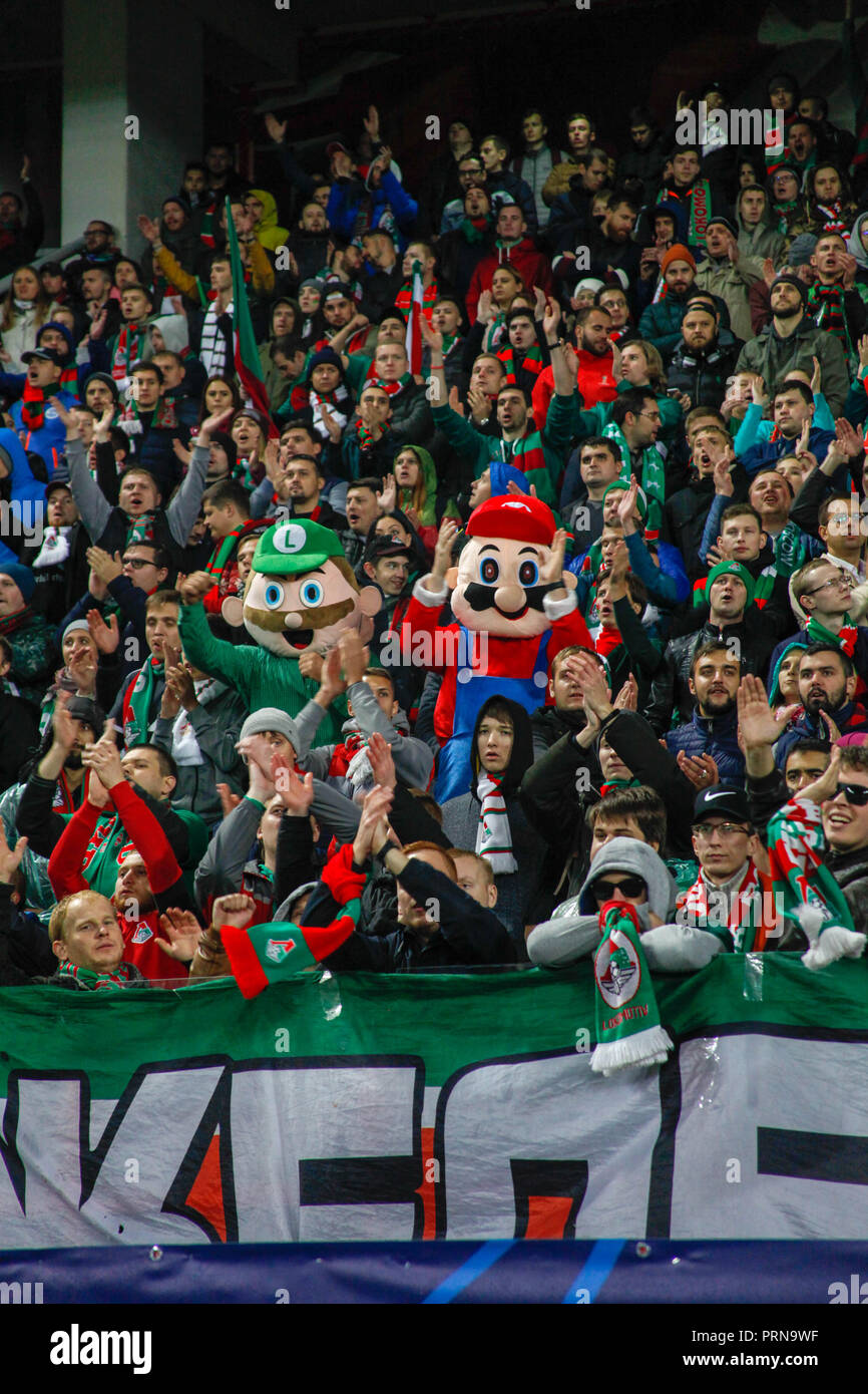 Moscou, Russie. 3 octobre, 2018. Ligue des Champions : le Lokomotiv Moscou v Schalke 04. Fans de crédit : le Lokomotiv Moscou Alex Cavendish/Alamy Live News Banque D'Images