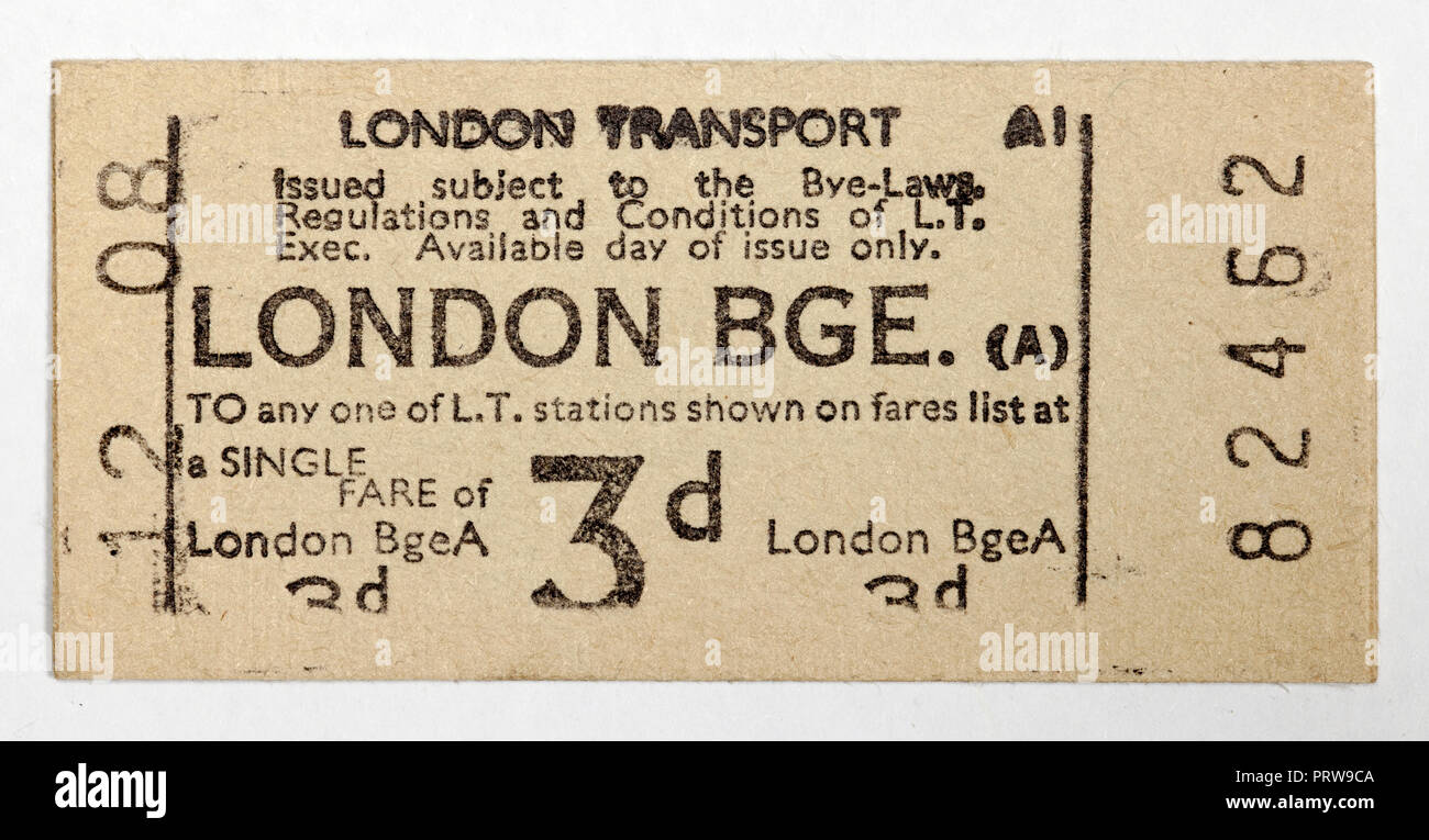 Vintage 1950 Ticket de métro - la Station London Bridge Photo Stock - Alamy