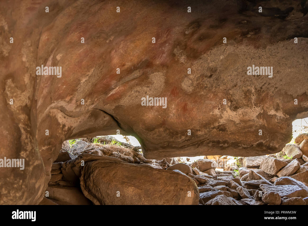 Art rupestre Mulka's Cave, les ralentisseurs, près de Hyden, WA, Australie Banque D'Images