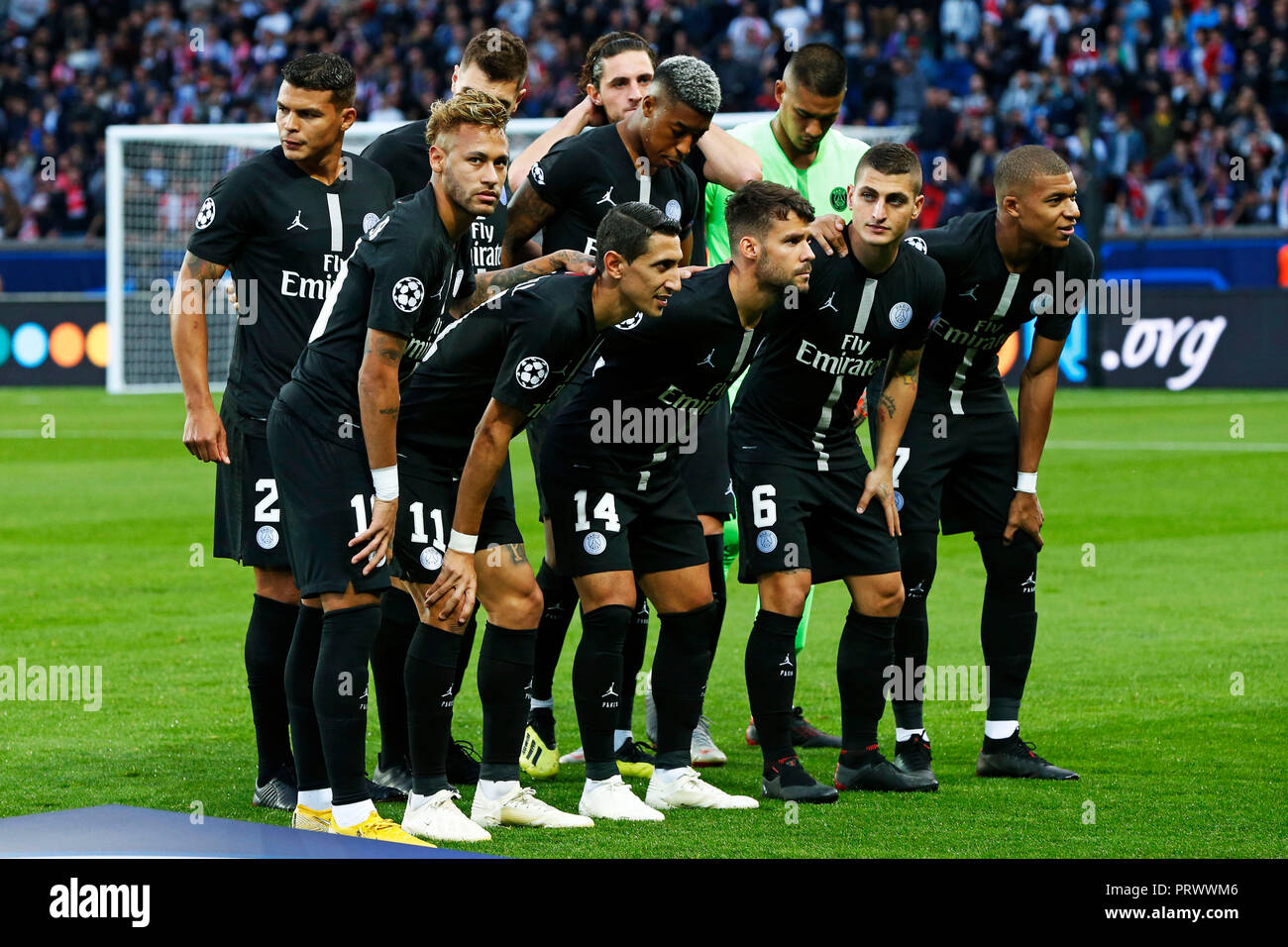 Paris, France. Credit : D. 3e oct, 2018. Groupe de l'équipe du Paris  Saint-Germain (PSG) Football/soccer Ligue des Champions : match du groupe C  entre Paris Saint-Germain 6-1 FK Crvena zvezda au