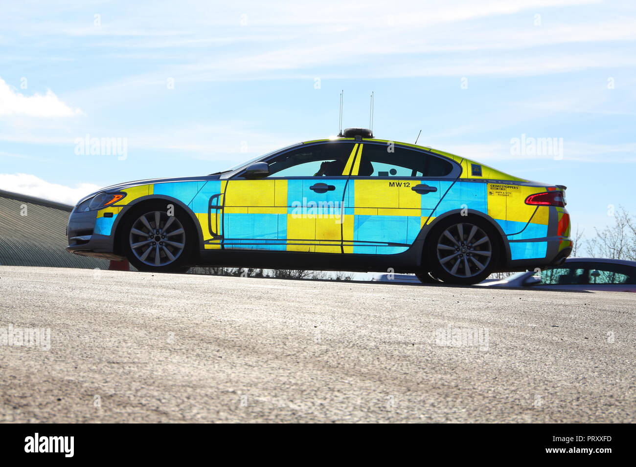 Jaguar XF Poice à véhicules de police d'autoroute centrale au Groupe Perry Barr à Birmingham Banque D'Images