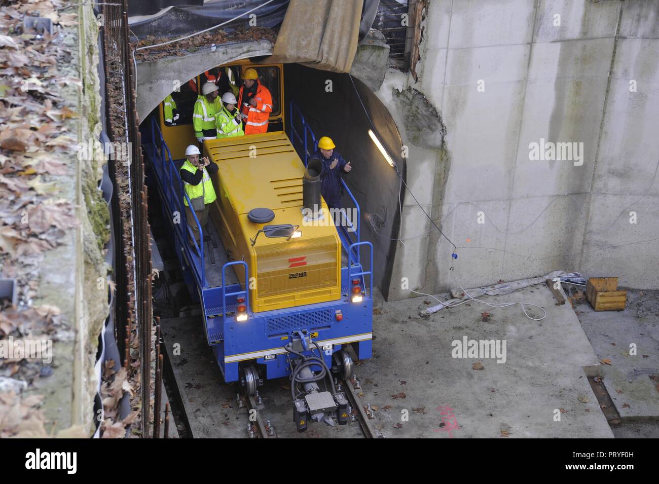 Milan (Italie), à la construction du nouveau métro Ligne numéro 5 ; première épreuves de conduite Banque D'Images