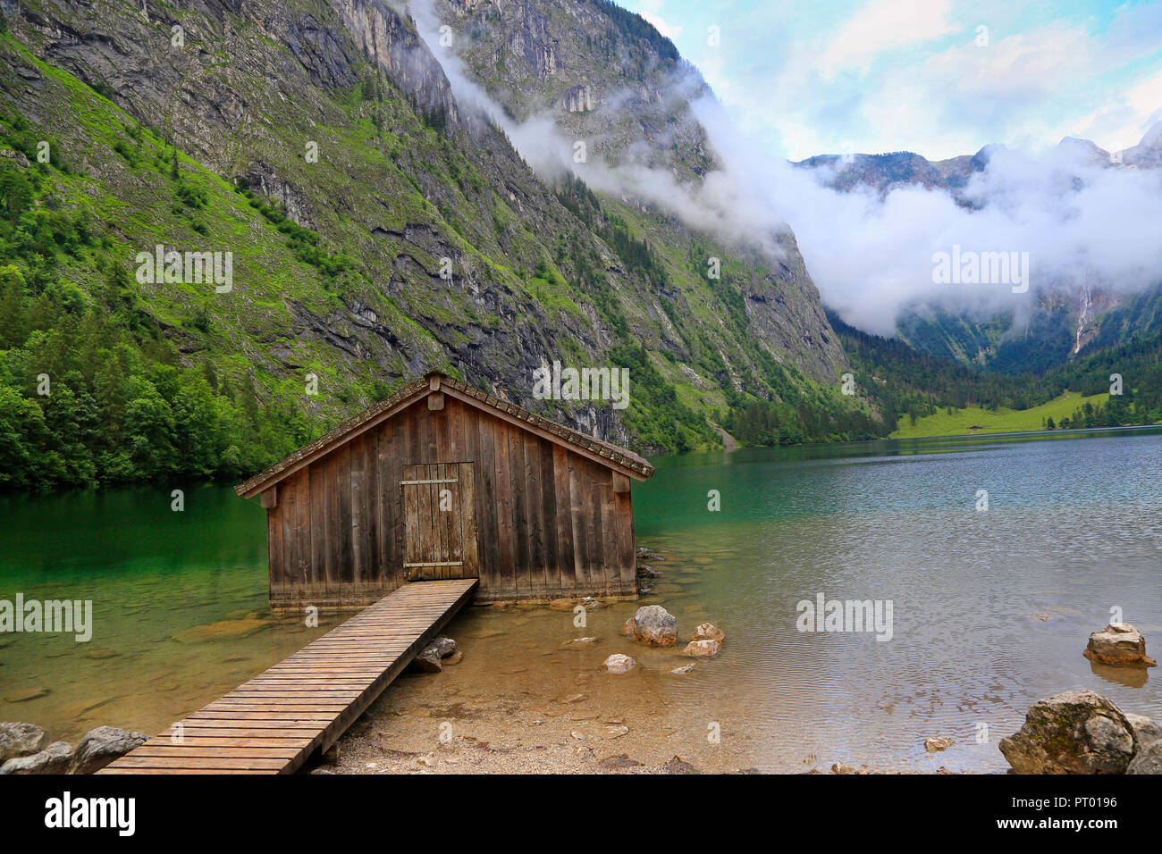 Bateaux sur le lac Obersee, Bavière, Allemagne Banque D'Images