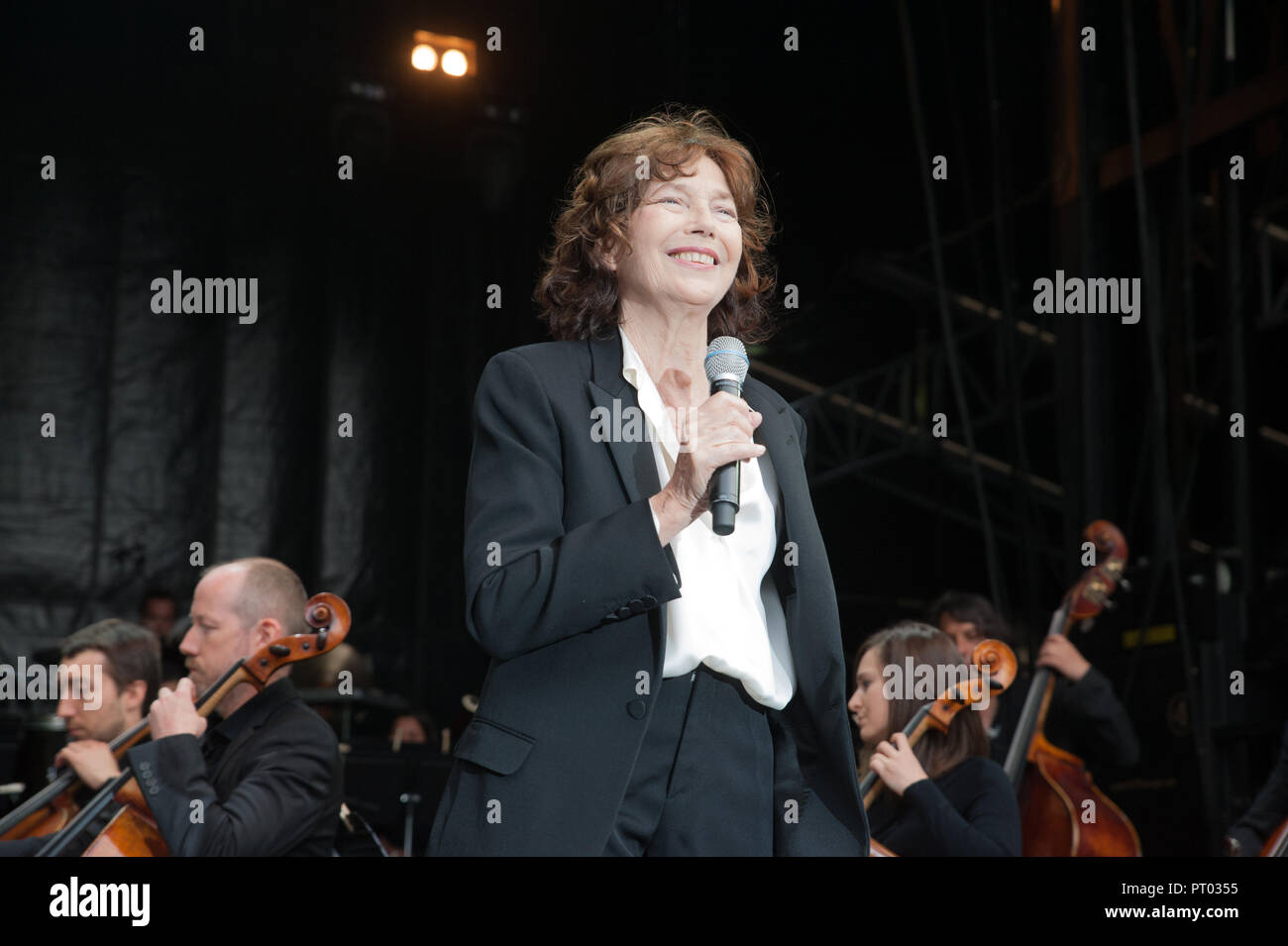 Jane Birkin chanteuse sur scène durant un concert à l'occasion de la magnifique Society Festival à Reims sur 2018/06/15 *** *** légende locale Banque D'Images