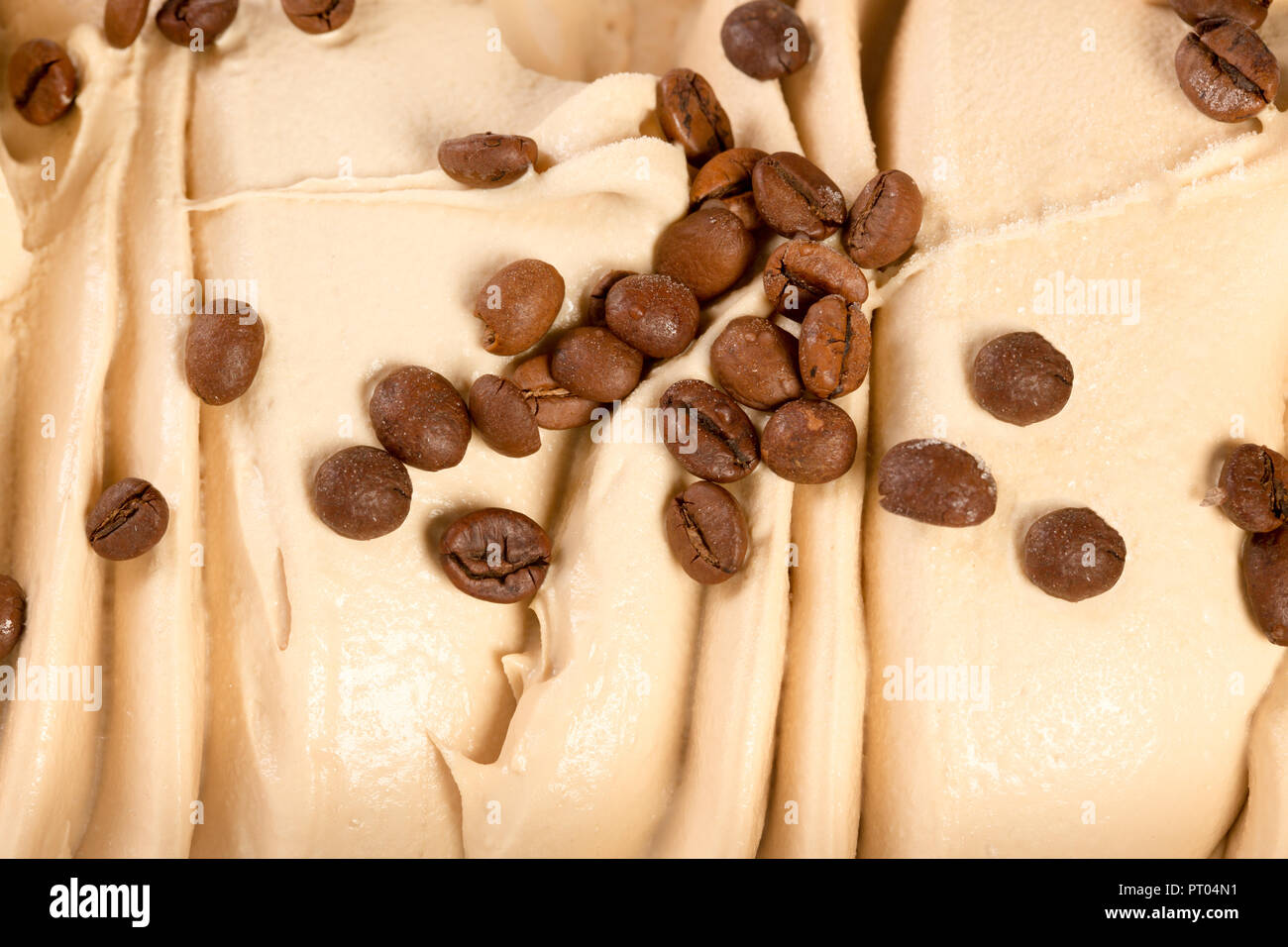 Glace vanille-cram et les grains de café. Photo haute résolution. Banque D'Images