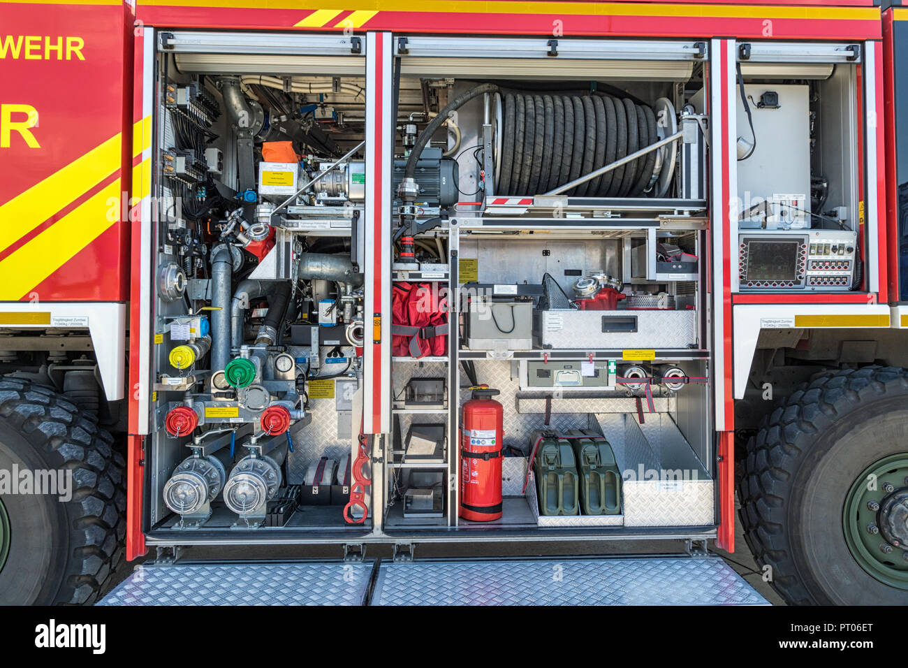WUNSTORF, ALLEMAGNE - le 9 juin 2018 : camion de pompiers sur l'affichage à la Tag der Bundeswehr. Banque D'Images