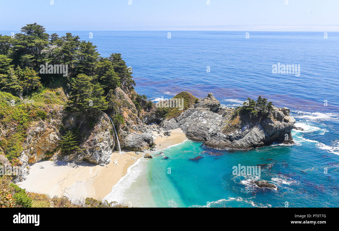 Big Sur McWay Falls, California Highway 1 Coast Banque D'Images