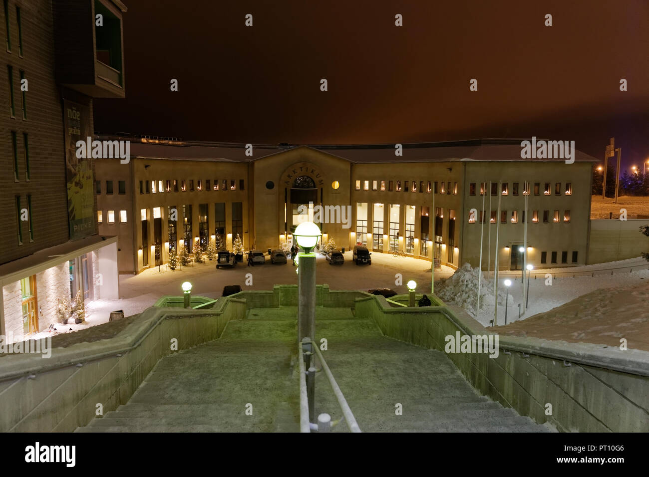 ROVANIEMI, FINLANDE - le 15 décembre 2016 : - Centre de l'Arctique Arktikum et musée régional de Laponie, à Rovaniemi, Finlande. Banque D'Images