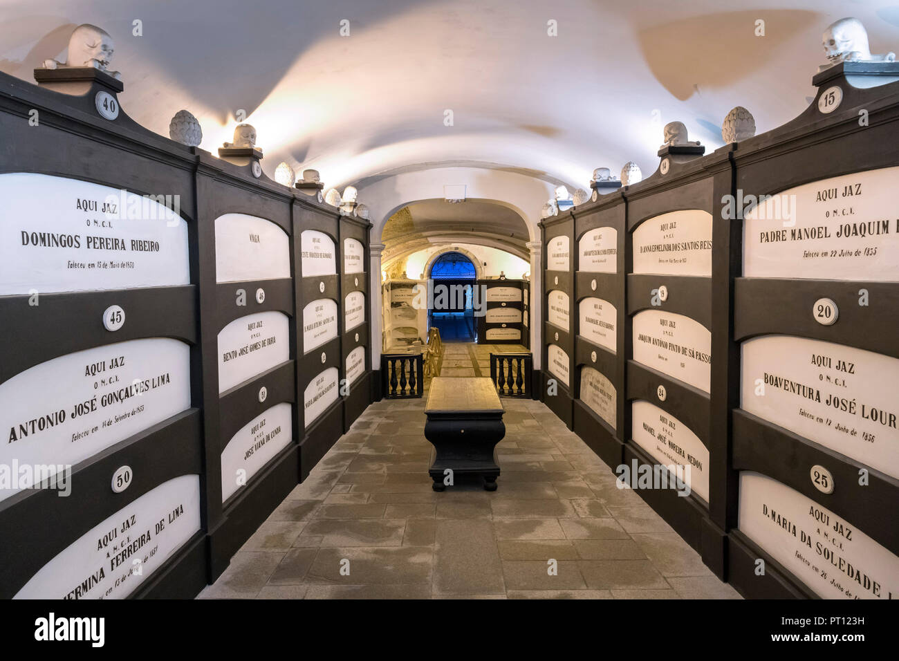 Catacombes de l'Ordre de Saint François (musée Museu da Ordem de São Francisco), Porto, Portugal Banque D'Images