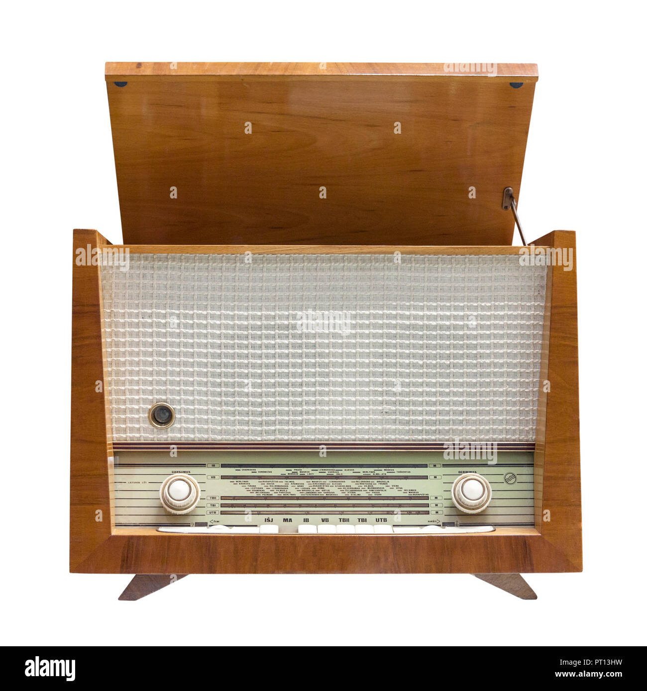 Old vintage radio avec lecteur d'enregistrement ouvert couvercle isolé sur fond blanc Banque D'Images