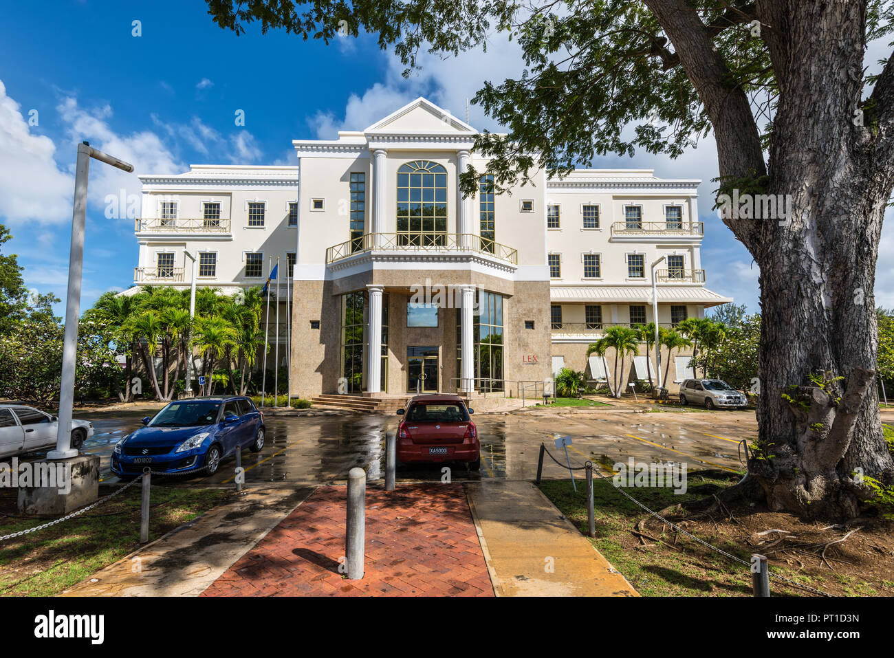 Bridgetown, Barbade - le 18 décembre 2016 : LA LEX Caraïbes Law Offices à Bridgetown, à la Barbade, île des Caraïbes, Antilles, Amérique centrale. Banque D'Images