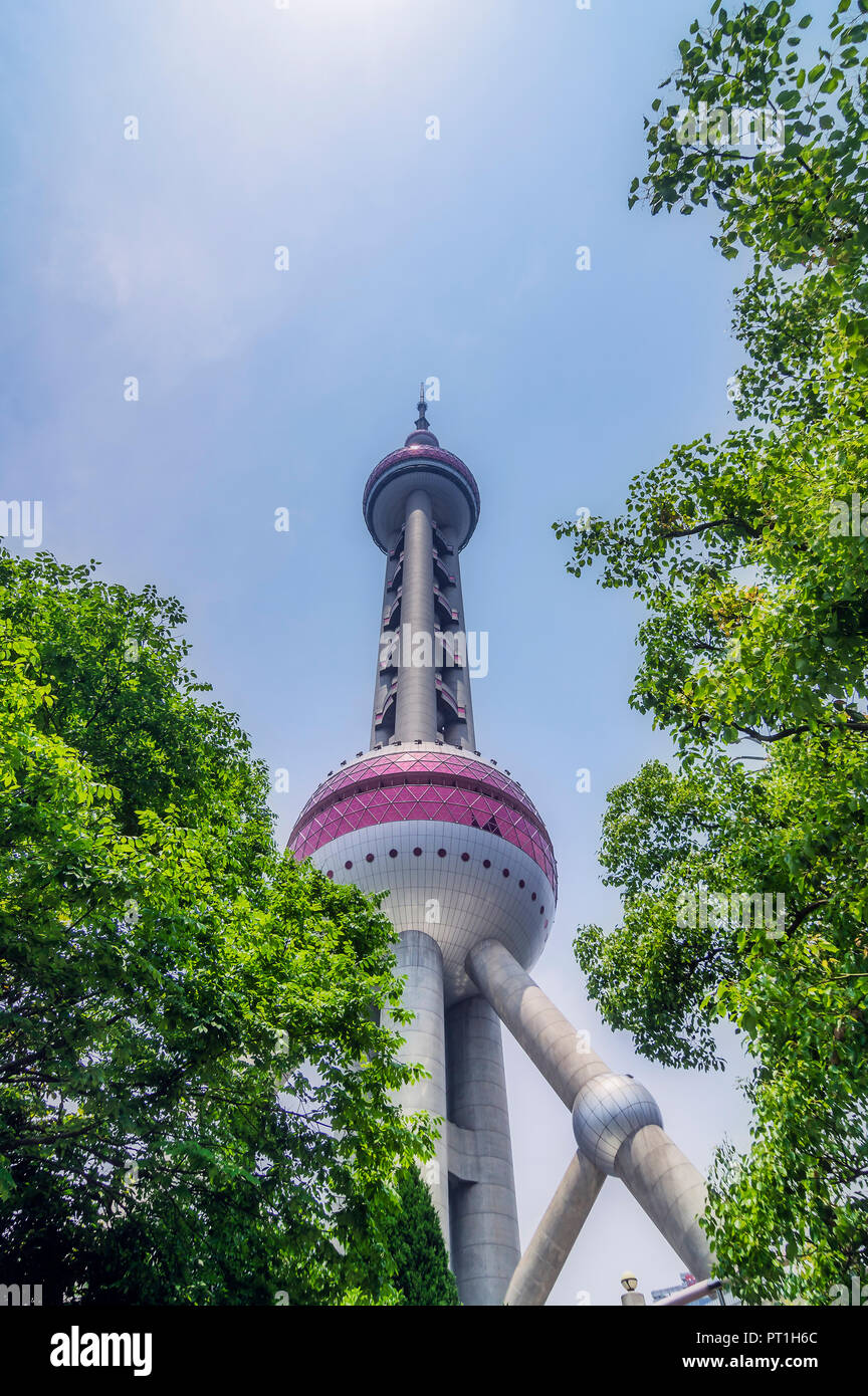 Chine, Shanghai, l'Oriental Pearl Tower Banque D'Images