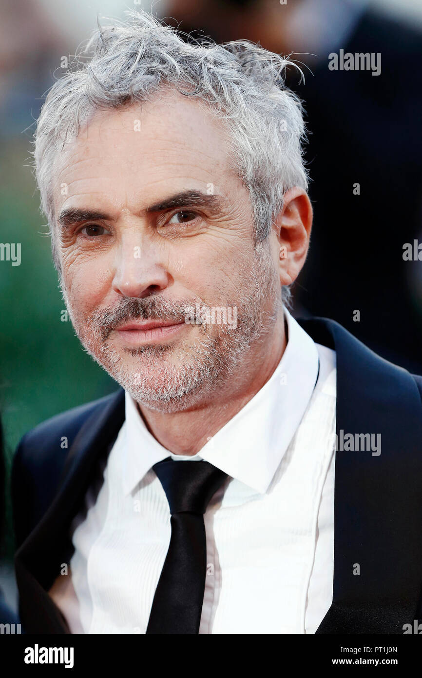 Venise, Italie - 30 août : Alfonso Cuaron, marche le tapis rouge du film 'ROMA' pendant le 75e Festival du Film de Venise le 30 août 2018 à Venise Banque D'Images
