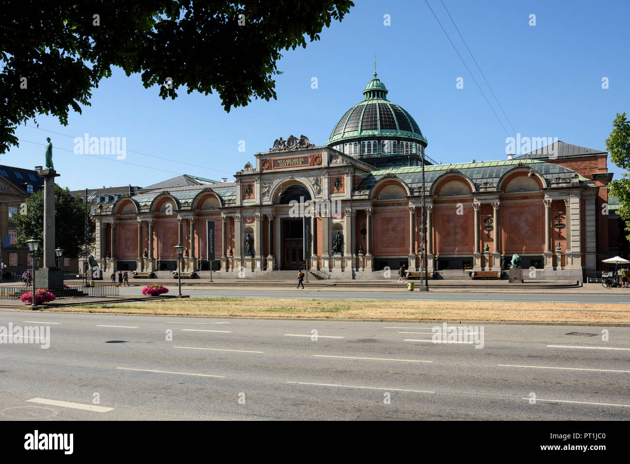 Copenhague. Le Danemark. Vue extérieure de la Ny Carlsberg Glyptotek Musée. Banque D'Images