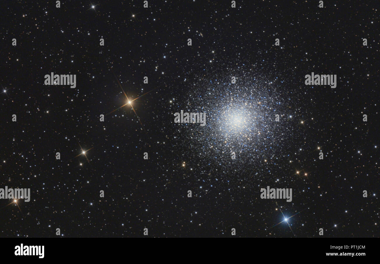 L'astrophotographie, l'amas globulaire Messier 13 ou Cluster Hercules Banque D'Images
