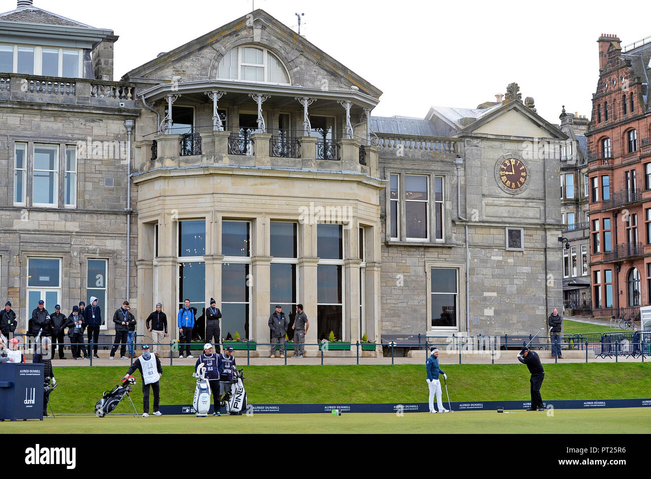 St Andrews, Écosse, Royaume-Uni. 6 octobre 2018. Le premier match de la journée 3 de la Dunhill Links Championship sur le raccord en t à l'Old Course, St Andrews. © Ken Jack / Alamy Live News Banque D'Images