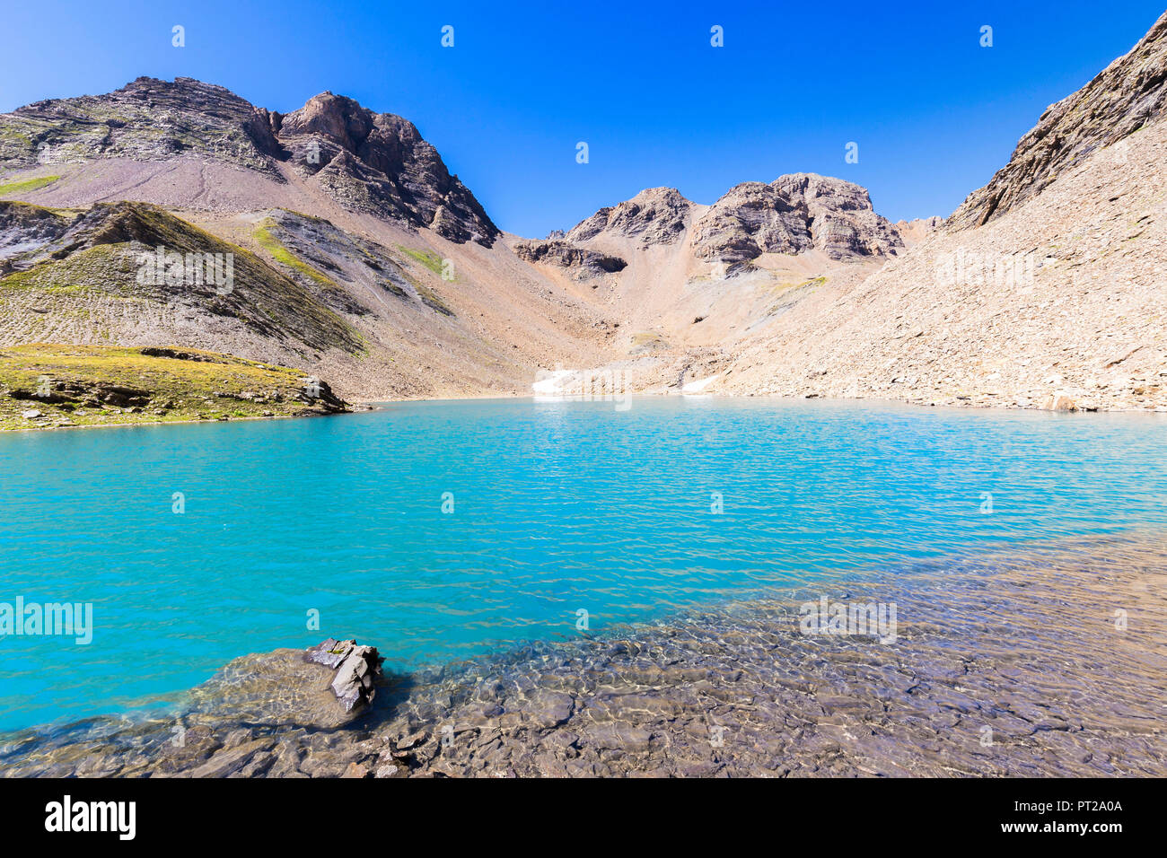 L'eau turquoise de Lai da Fasch, Val Tasna, vallée de l'Engadine, Grisons, Suisse, Europe, Banque D'Images