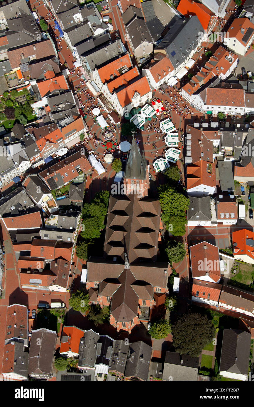 Vue aérienne, Haltern am See, fête locale Haltern dans l'ombre de St.Sixte, l'hôtel de ville historique, la Place du Marché-du-Nord - Westphalie, Allemagne, Europe, Banque D'Images