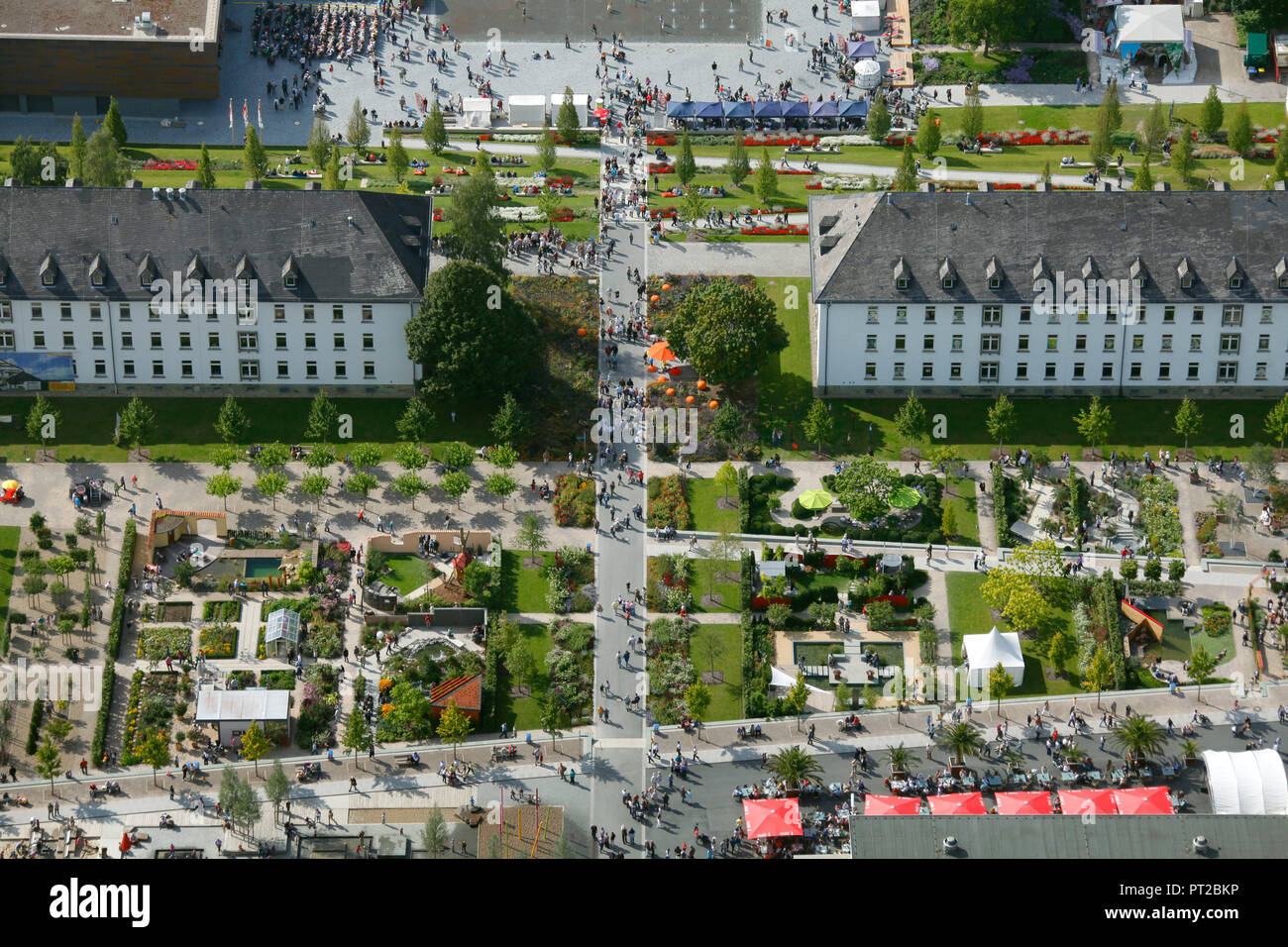 Vue aérienne, l'horticulture, de jardins, de Hemer montrer fleurs, labyrinthe, conversion, anciennes casernes, Hemer, Sauerland, Rhénanie du Nord-Westphalie, Allemagne, Europe, Banque D'Images