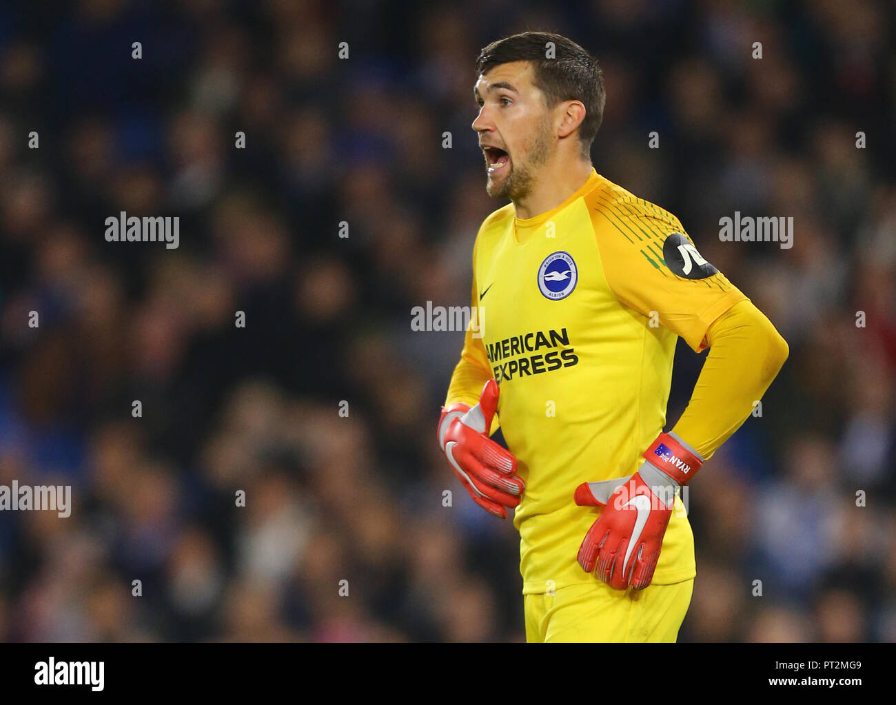 Brighton & Hove Albion gardien Mathew Ryan au cours de la Premier League match au stade AMEX, Brighton. ASSOCIATION DE PRESSE Photo. Photo date : vendredi 5 octobre 2018. Voir l'ACTIVITÉ DE SOCCER histoire de Brighton. Crédit photo doit se lire : Gareth Fuller/PA Wire. RESTRICTIONS : EDITORIAL N'utilisez que pas d'utilisation non autorisée avec l'audio, vidéo, données, listes de luminaire, club ou la Ligue de logos ou services 'live'. En ligne De-match utilisation limitée à 120 images, aucune émulation. Aucune utilisation de pari, de jeux ou d'un club ou la ligue/dvd publications. Banque D'Images