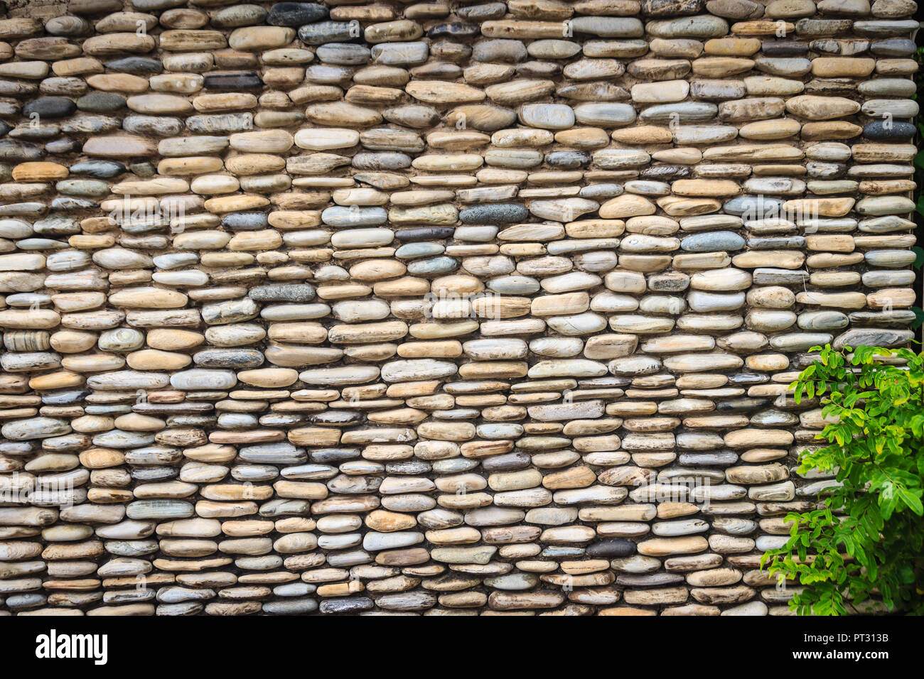 Télécharger gratuitement Images Belle Riviere Mur De Galets Sol En Pierre Et Galets Transparente le plus cool salutations