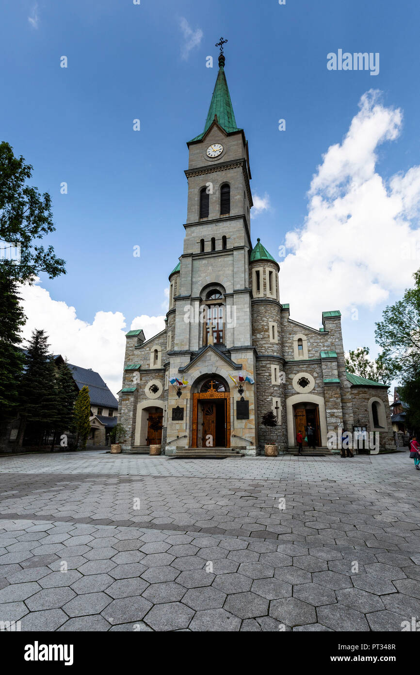L'Europe, la Pologne, la Petite Pologne, Zakopane Krupowki - - Eglise de la Sainte Famille Banque D'Images