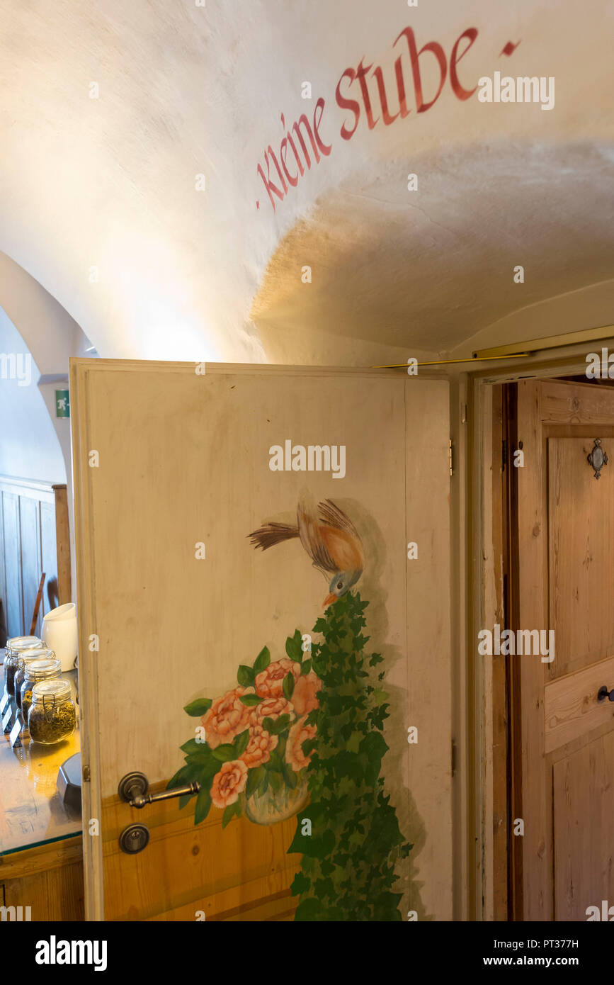 Entrée du petit salon dans le restaurant à la carte, Hôtel Heubad, Fiè allo Sciliar, Tyrol du Sud, Italie Banque D'Images
