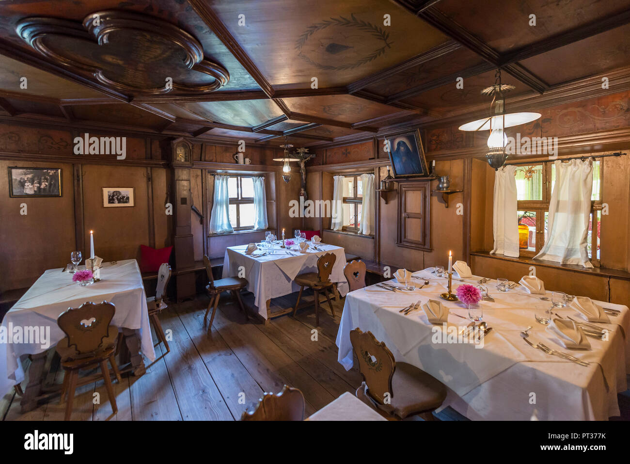 Dans le restaurant salon Kompatscher A-la-Carte, l'Hotel Heubad, Fiè allo Sciliar, Tyrol du Sud, Italie Banque D'Images