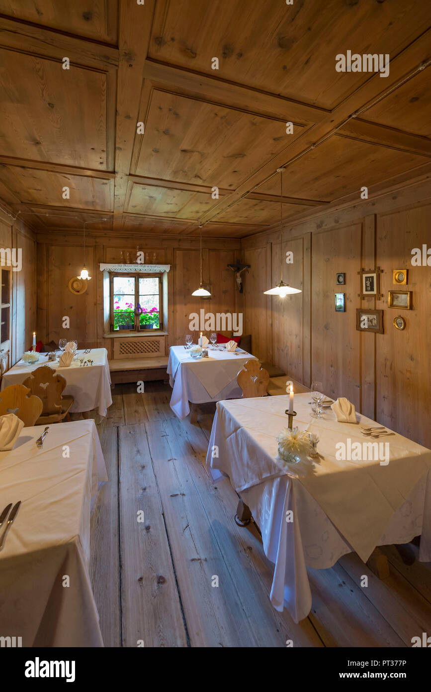 Petit salon dans le restaurant à la carte, Hôtel Heubad, Fiè allo Sciliar, Tyrol du Sud, Italie Banque D'Images