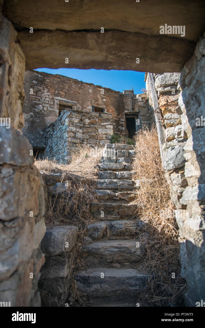 Bâtiment abandonné rock dans le Péloponnèse, Grèce Banque D'Images