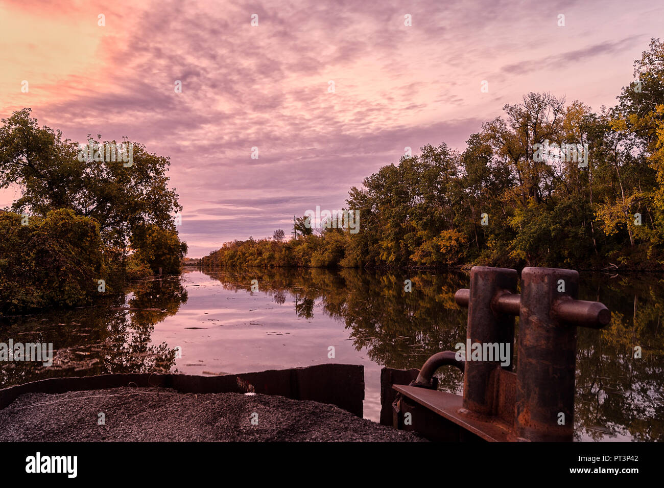 Coucher du soleil sur la rivière Mohawk Banque D'Images