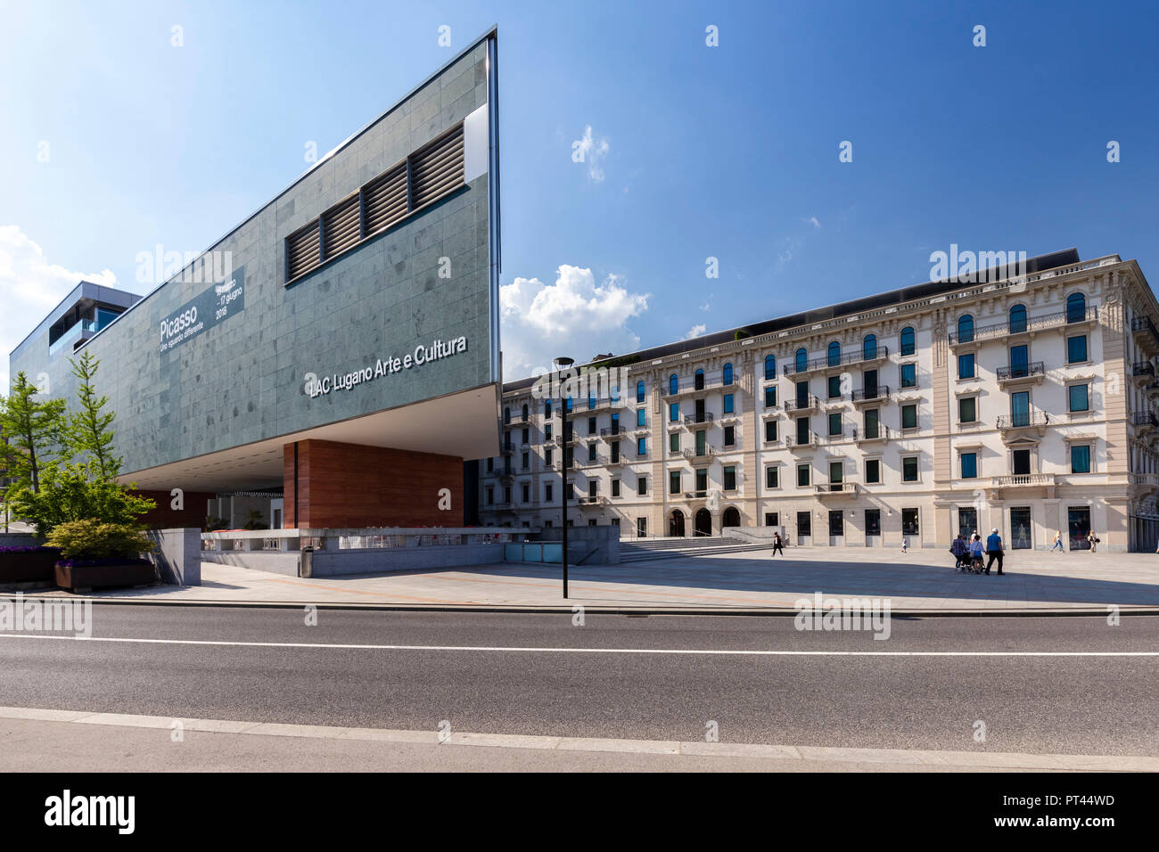 Vue de la Lugano Arte e Cultura centre dans le centre-ville de Lugano en un jour de printemps, le Canton du Tessin, Suisse, Banque D'Images