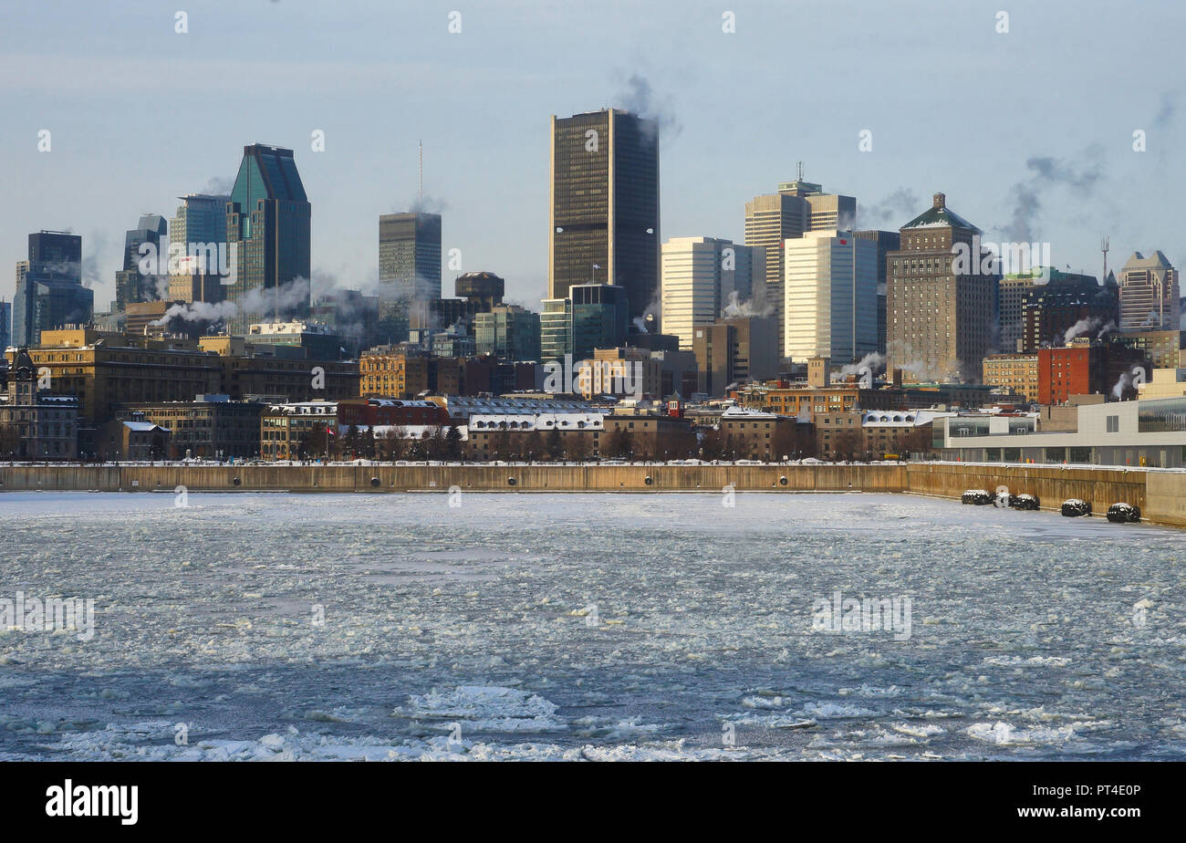 Montréal, Canada, 2 janvier 2017.Vue sur Montréal au cours d'une vague de froid de l'hiver.Credit:Mario Beauregard/Alamy Live News Banque D'Images