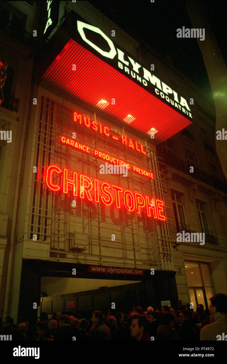 Concert de la chanteuse française Christophe à l'Olympia à Paris après 27 ans d'absence sur scène (France, 10/03/2002) Banque D'Images